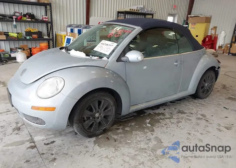 2009 Volkswagen New Beetle 2.5L from USA, damaged, VIN 3VWRF31Y19M406551